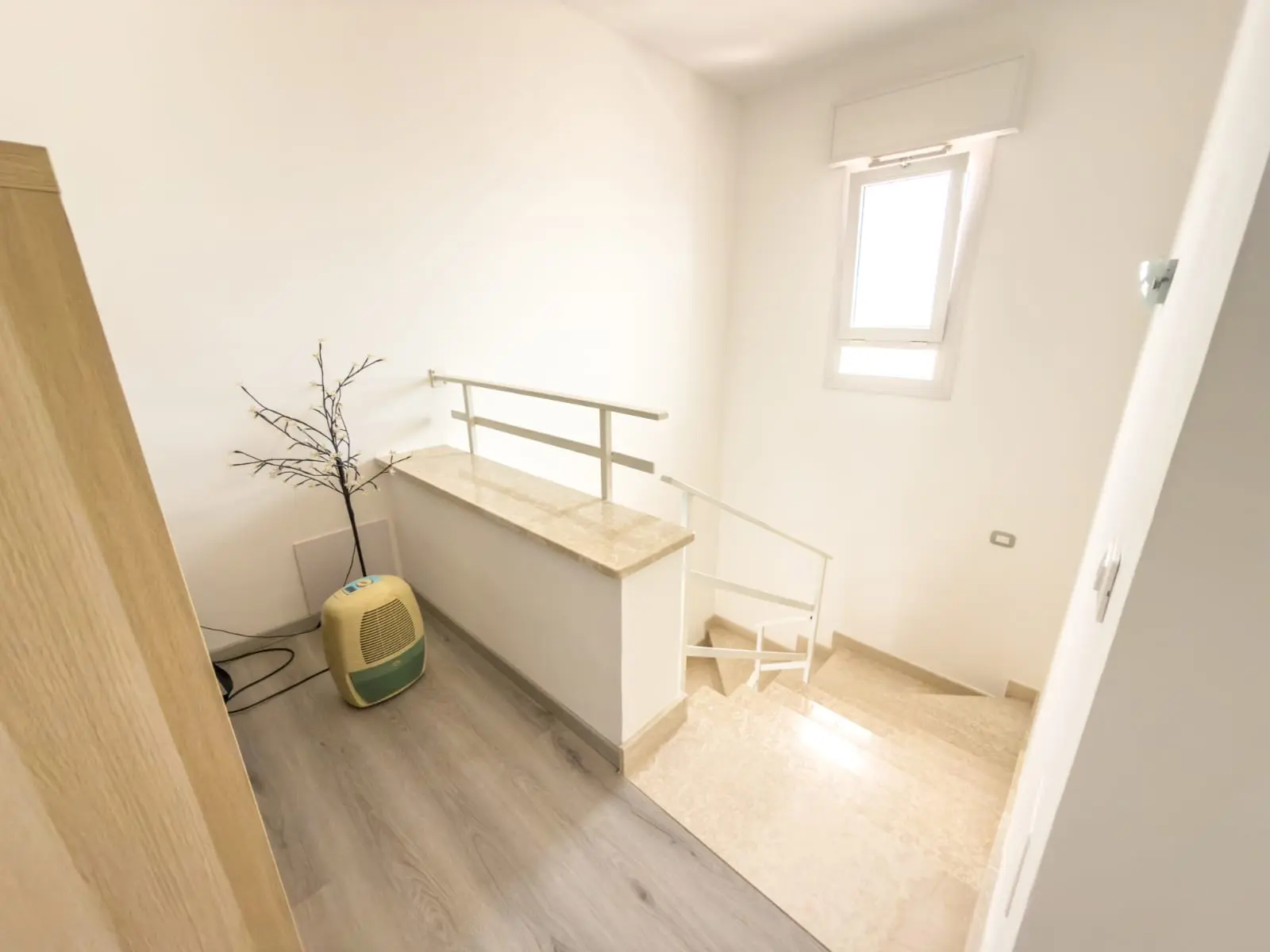 Scala di accesso al primo piano